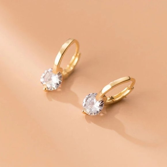 *NEW 925 Silver 2CT Solitaire Diamond Huggie Hoops - Picture 7 of 9